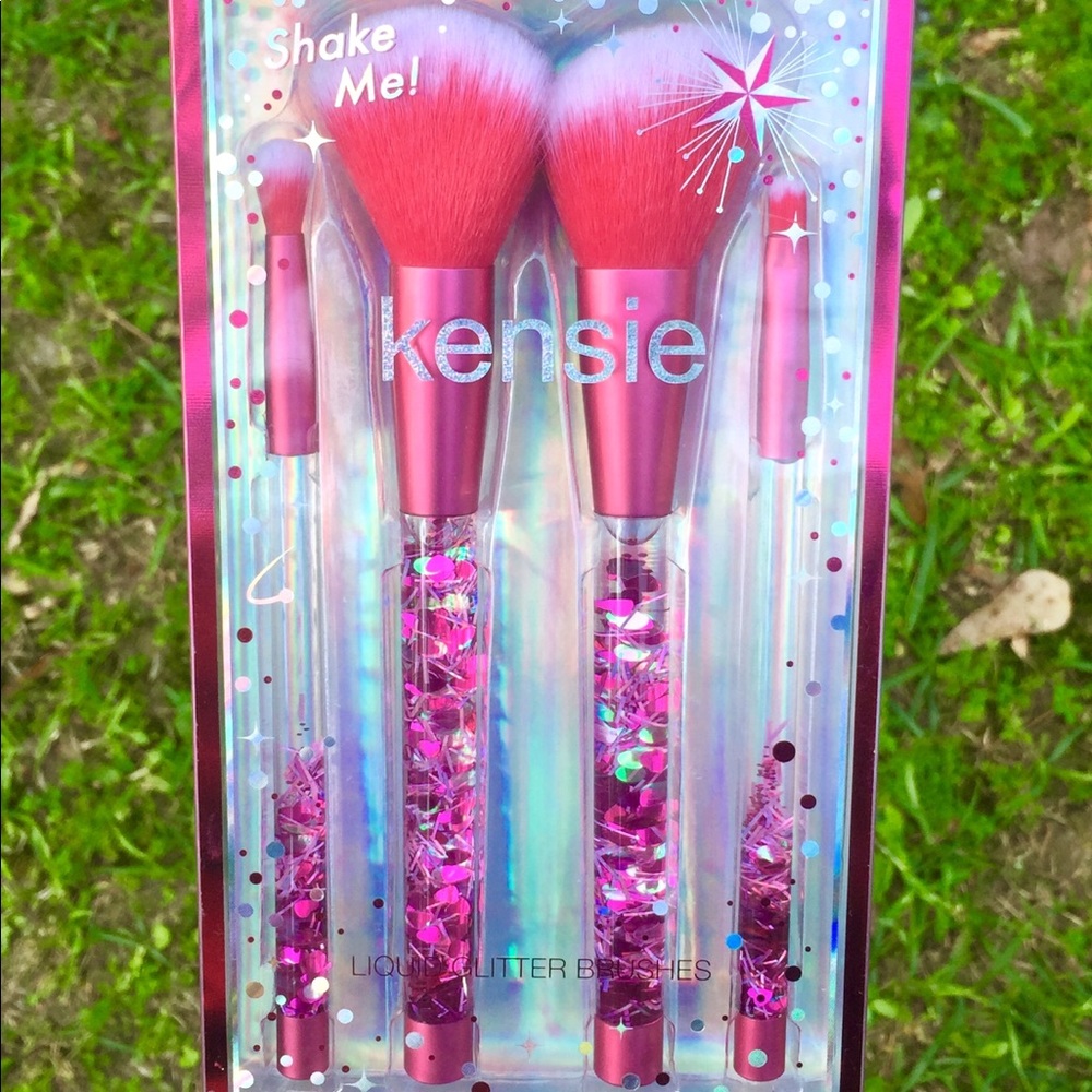 Kensie Metallic Pink Liquid Glitter Makeup Brushes